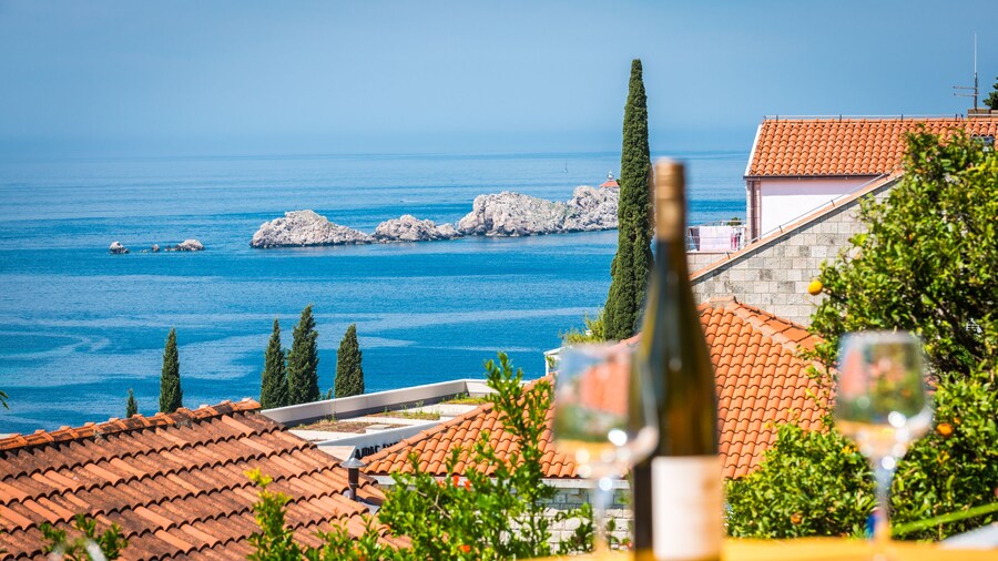 Apartments Lucija