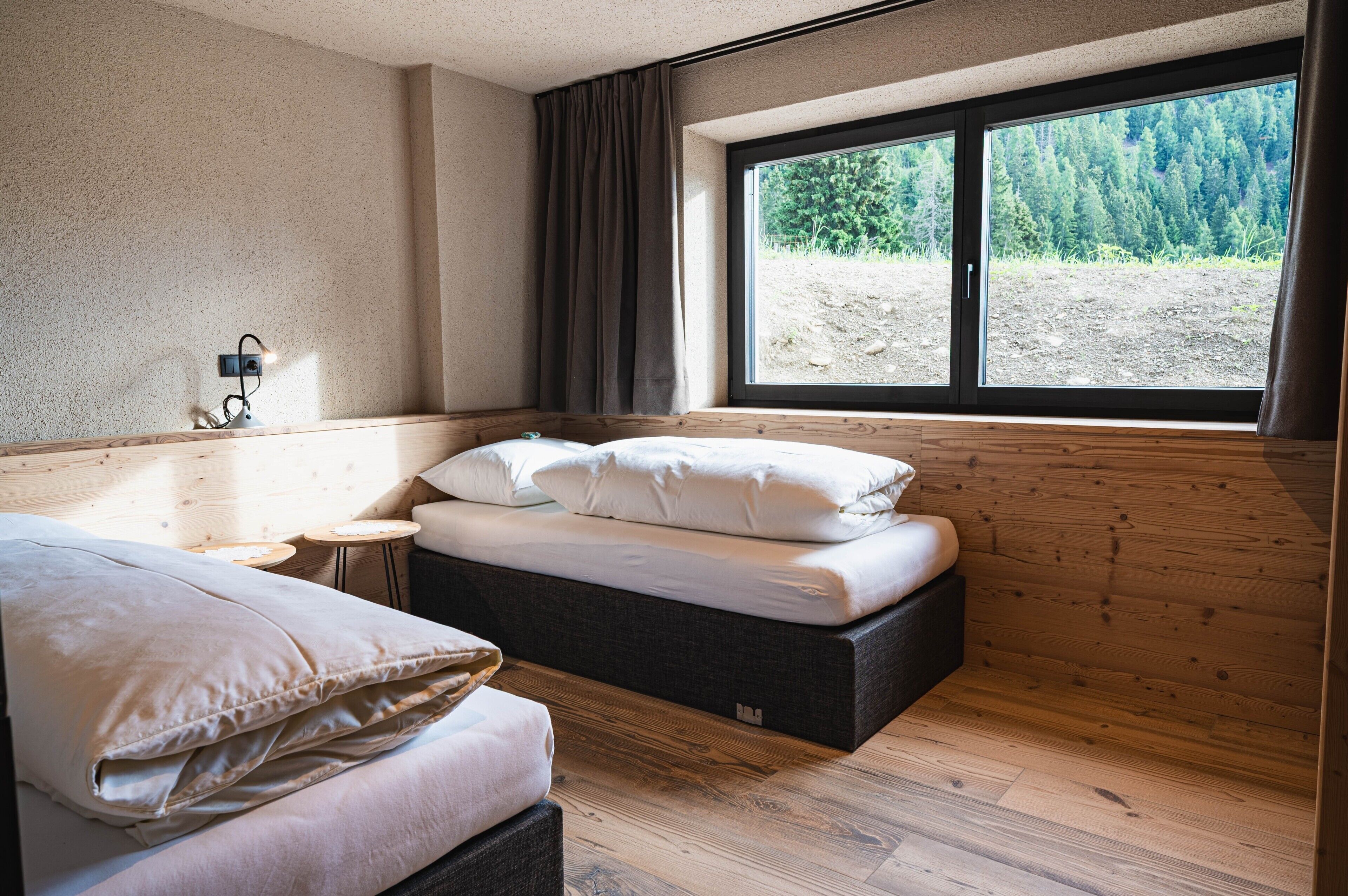 2 quartos, Wi-Fi de cortesia, roupa de cama