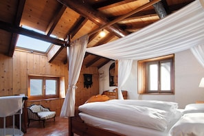2 chambres, fer et planche Ă repasser, Wi-Fi gratuit, draps fournis