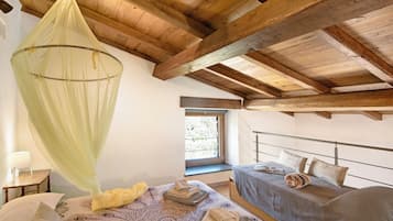 1 chambre, Wi-Fi gratuit, draps fournis