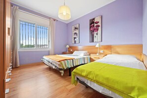 3 soveværelser, strygejern/strygebræt, gratis Wi-Fi, sengetøj