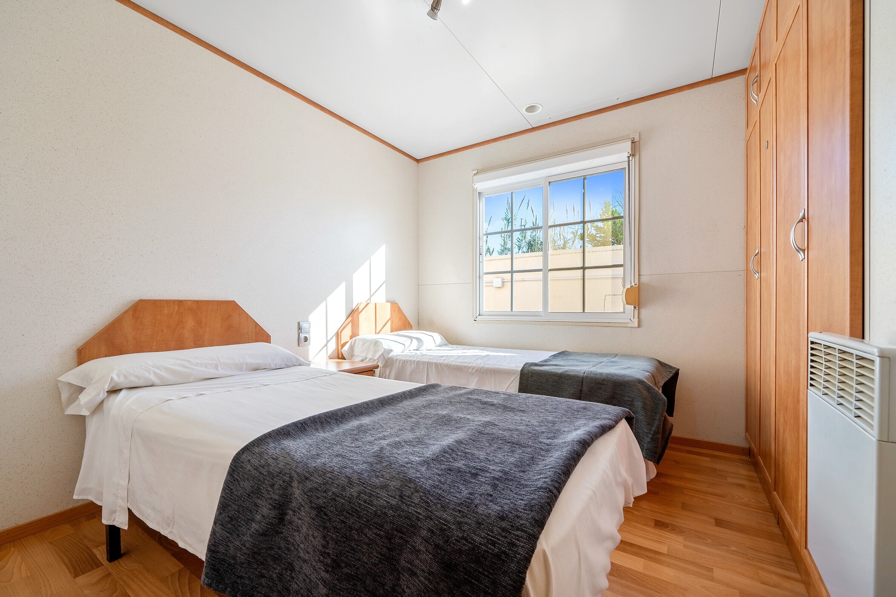 3 bedrooms, free WiFi, bed sheets