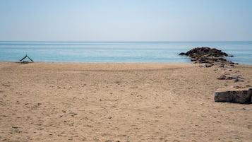 靠近海滩