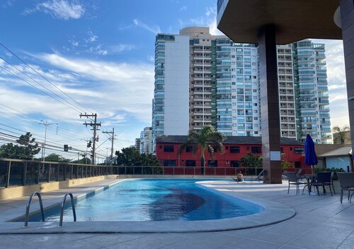 Apartamento aconchegante com vista para o mar