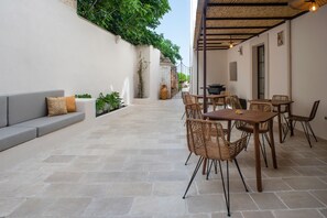 Exterior - Palazzo Frangipane (Salve)