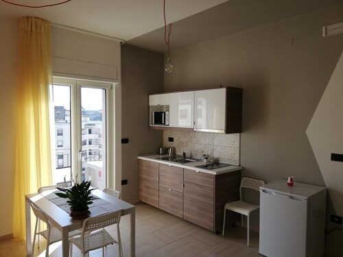 Zelia two-room house