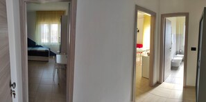 Interni