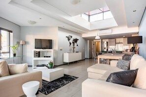 Apartment | Living area - 3-bed, Sleeps 6, Free Parking (Cape Town)