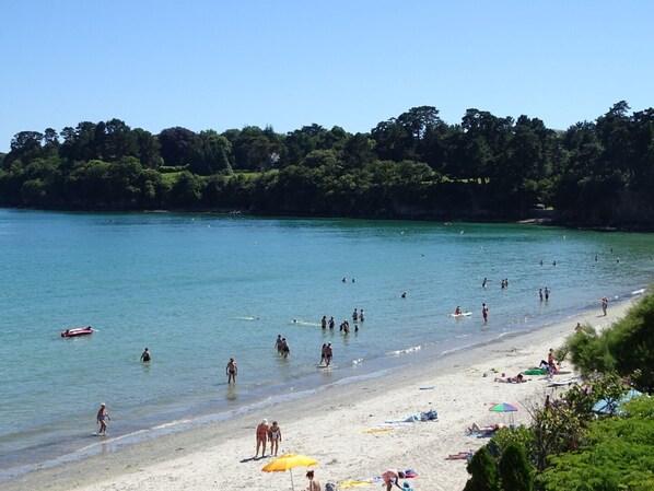 Playa en los alrededores