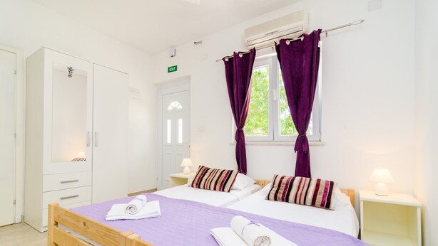 Studio (Comfort Studio Apartment with Terrace)