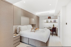 2 bedrooms, iron/ironing board, free WiFi, bed sheets - Maddox Street - 2 bed (London)