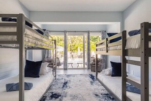 7 bedrooms, WiFi