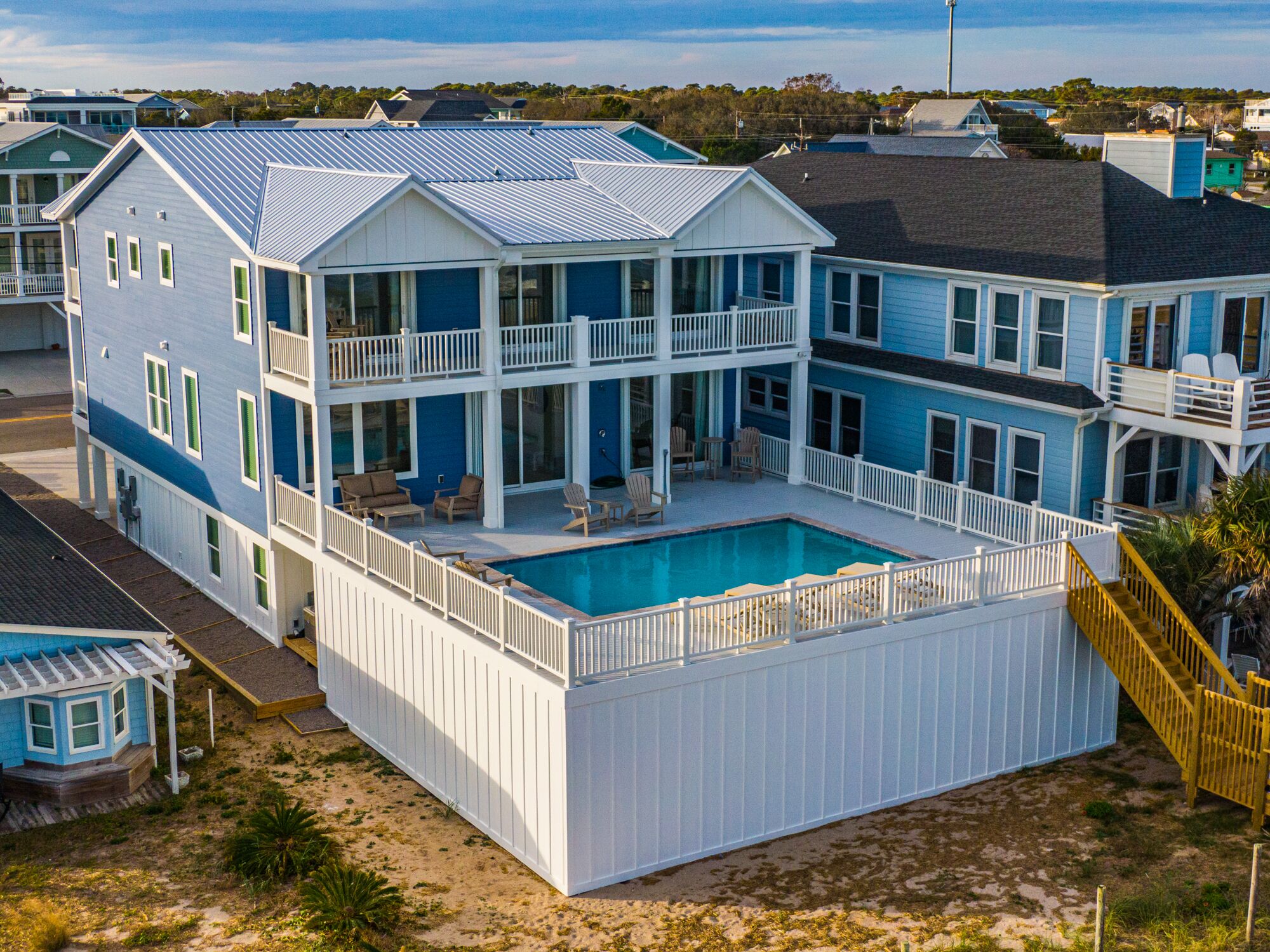 Periwinkle | Luxurious Private Pool + Oceanfront!