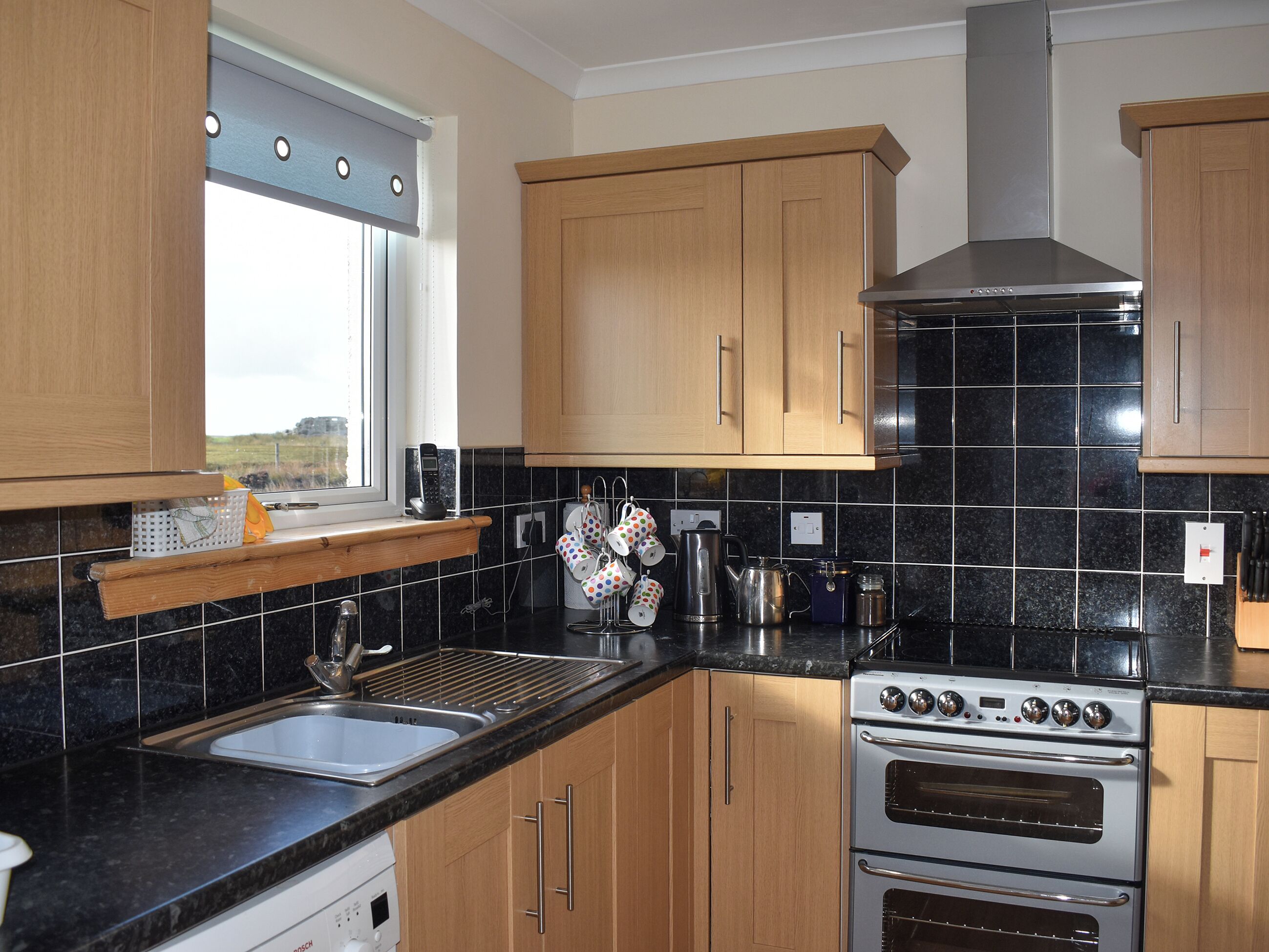 Dishwasher, high chair