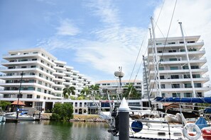Exterior - Depas Veleros (Mazatlán)