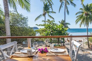 Deluxe Double Room | Terrace/patio