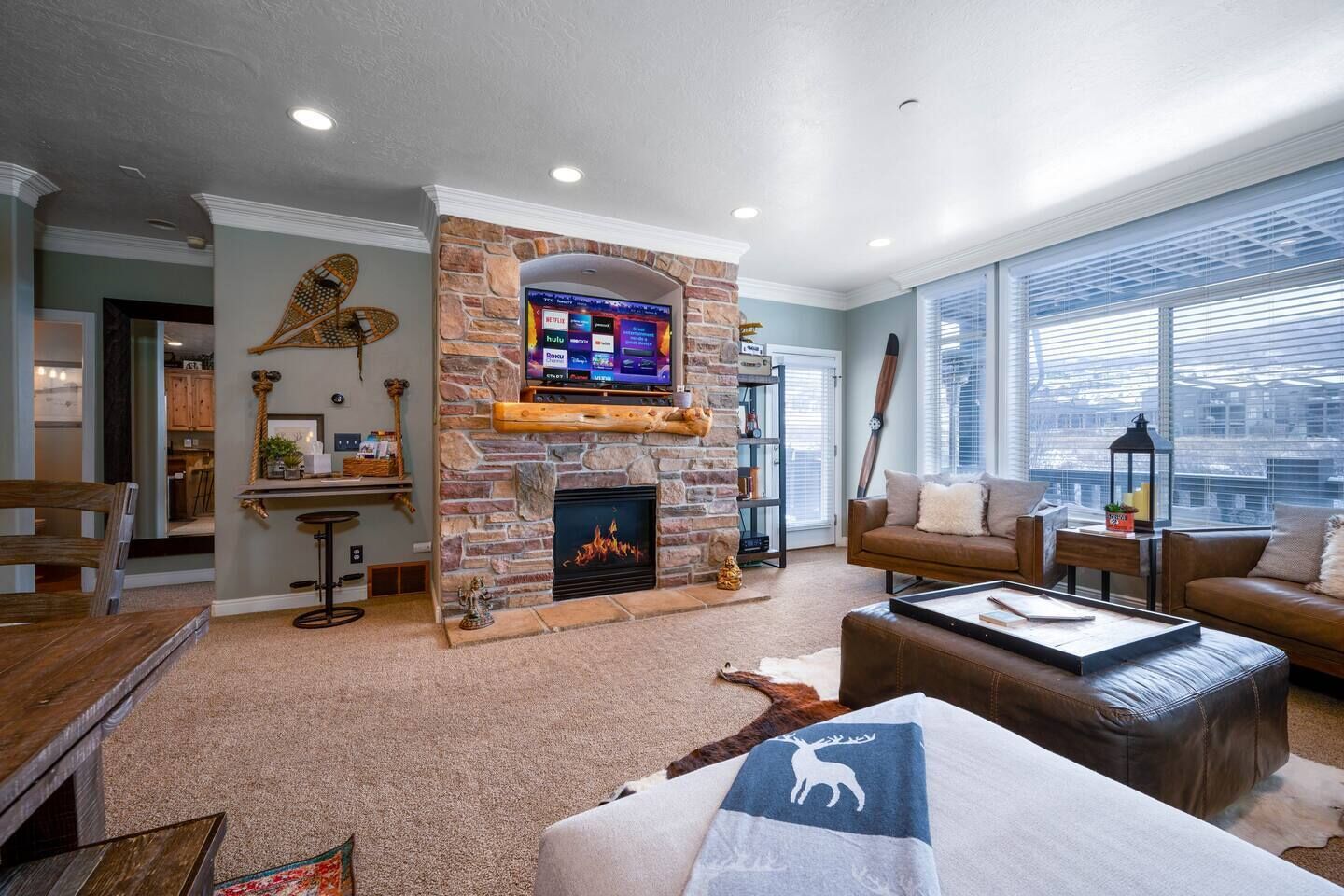 Lake Effect | Resort Amenities | 2 Living Areas (LS29)