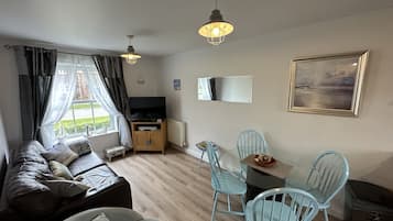 Smart TV, mesa de ping pong