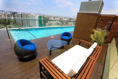 Comfortable 1 BR apartment in Barranco