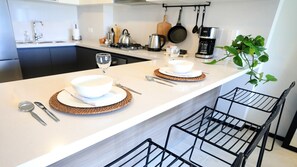 Appartement Confort | Cuisine privée | Plaque de cuisson, cuiseur de riz