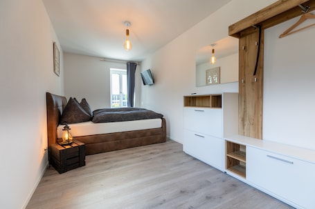 Standard Double Room | Free WiFi, bed sheets