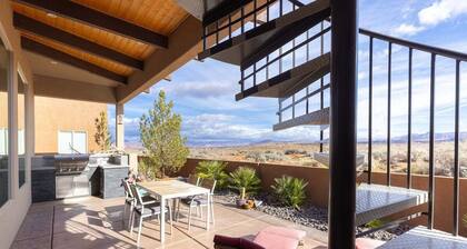 Off Course: Private Backyard + Resort Pools + Golf
