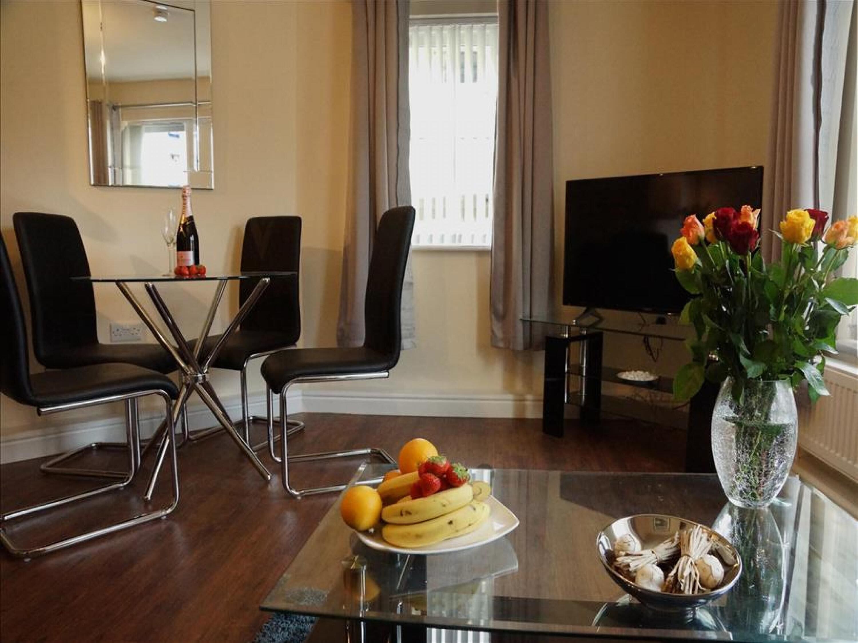 2 عدّة غرف نوم