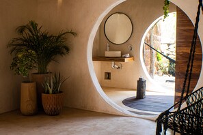 Premium bedding, minibar, in-room safe, individually decorated -  BH HOTEL & CENOTE TULUM - Adults Only (Tulum)