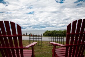 Cabin | Terrace/patio - Les Cabines du Phare (Rimouski)