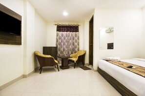 25 bedrooms, WiFi