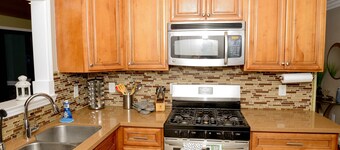 Remote work, visitor's Love 4B with 2x suites /3BR- Levis, Kaiser, Great America