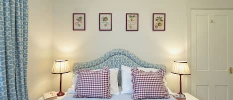 3 habitaciones, wifi gratis y ropa de cama