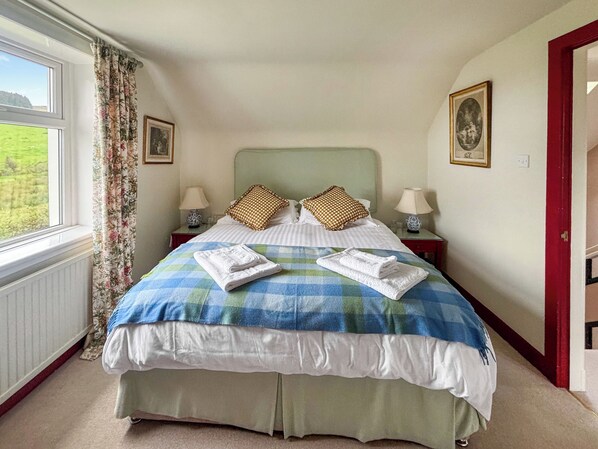 3 Schlafzimmer, kostenloses WLAN, Bettwäsche