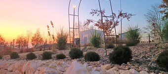 OM Retreat chalet in a secluded secret place in a Natural Reserve