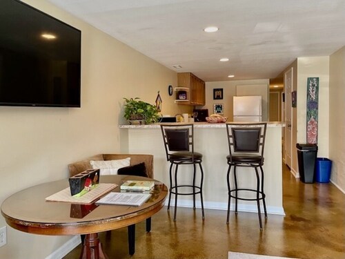 Downtown Asheville Hideaway