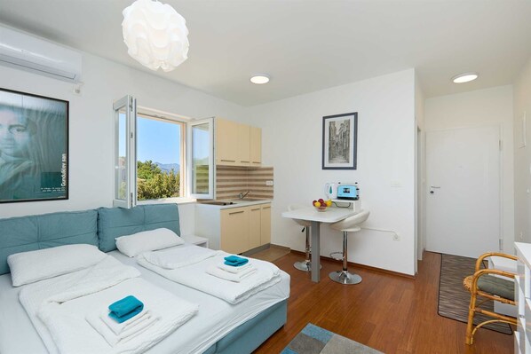 1 bedroom, free WiFi, bed sheets - Studio LINO in Solitudo (Dubrovnik)