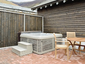 Terrace/patio - Lucy's Lodge - UK1260 (Threlkeld, near Keswick)