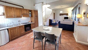 Unclassified image, 2 of 26, button - Farmhouse Colombaiolo Apartment Marta with swimming pool (Siena)