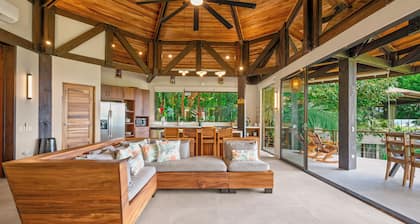 Fully Remodeled Tulemar Home-Full Ocean view-Beach access - 3Bedrooms- Up to 10p