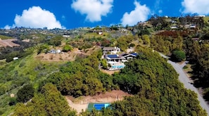 Exterior - Villa & Guesthouse, Pool Oasis, Pickleball Court (San Diego County)
