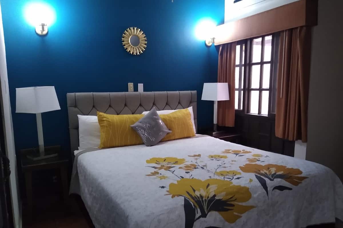 Individually decorated, free WiFi, bed sheets