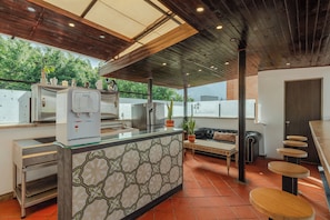 Exterior - Casa Los Naranjos Hostal (Medellín)