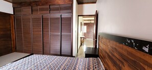3 bedrooms