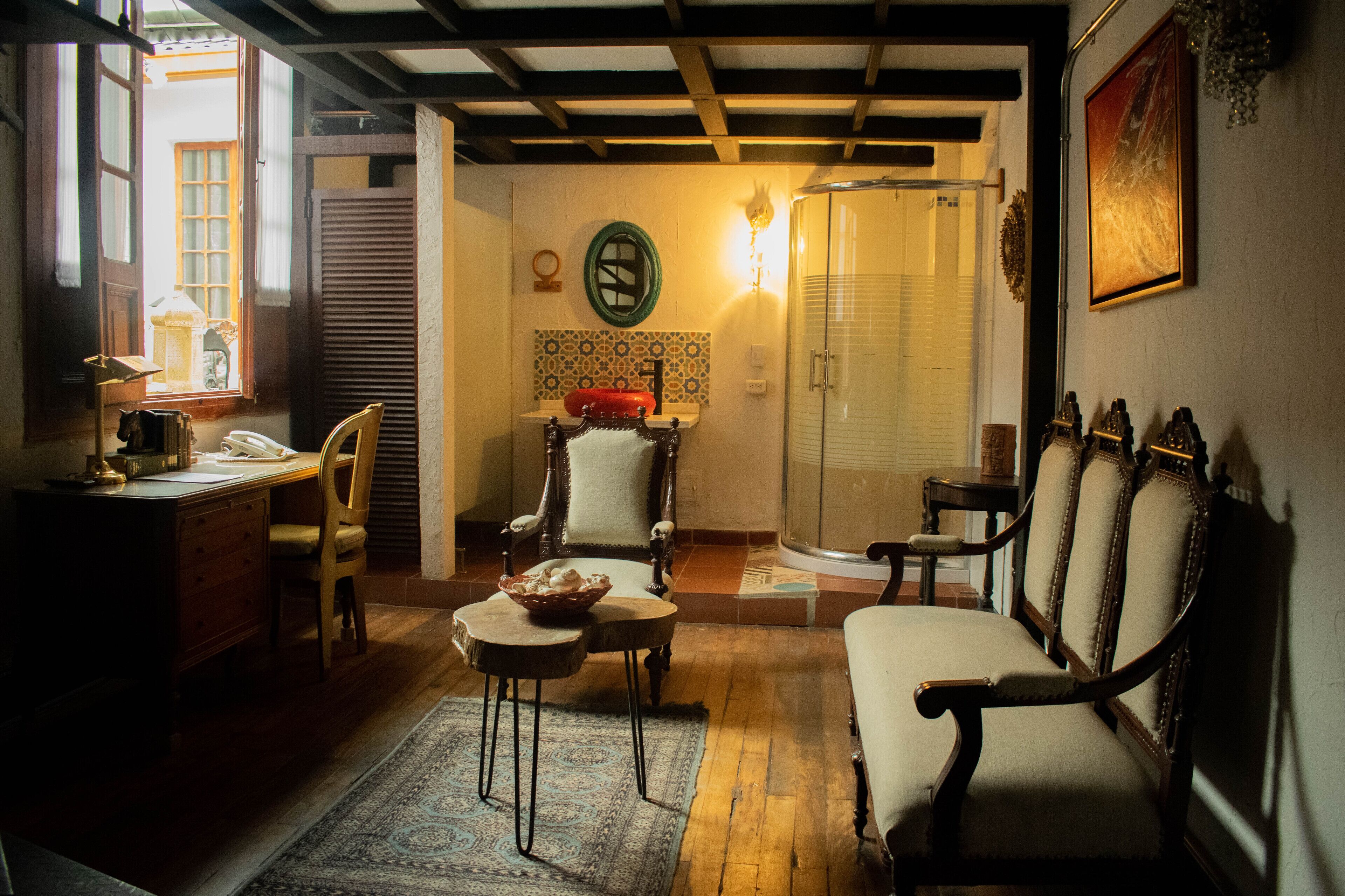 Superior Duplex | Bathroom | Shower, designer toiletries, hair dryer, towels