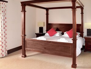 5 habitaciones, wifi gratis y ropa de cama