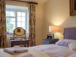 2 chambres, accès au Wi-Fi (inclus), literie fournie