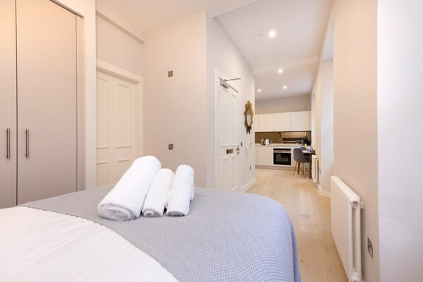 1 bedroom, iron/ironing board, WiFi, bed sheets