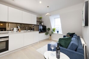 平面電視、 辦公室