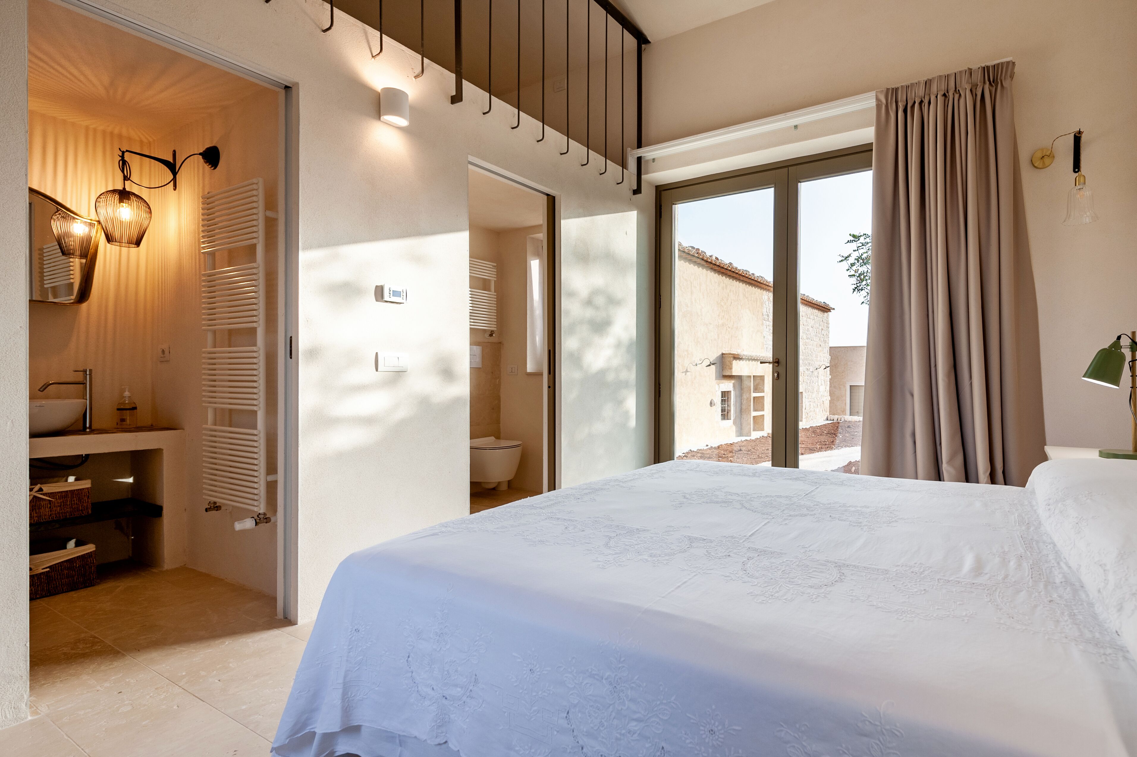 7 Schlafzimmer, Bügeleisen/Bügelbrett, Reisekinderbett, WLAN