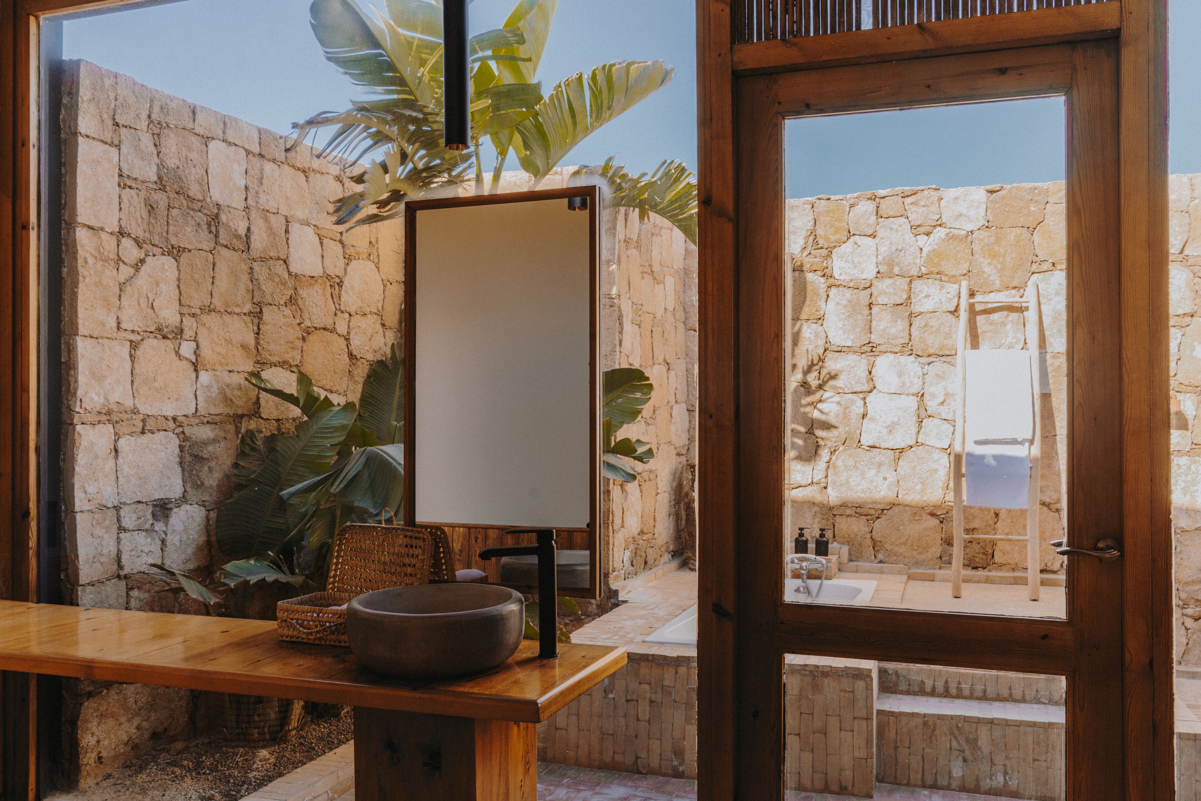 Ducha y cabezal de ducha tipo lluvia